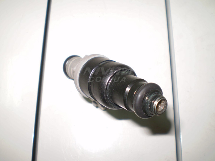 Форсунка ваз 2123-21073 Siemens (6238)