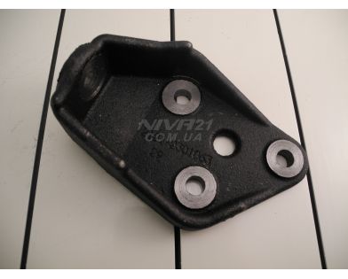 Кронштейн ваз 2121 моста переднего левый АвтоВАЗ