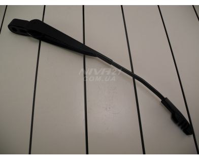 Рычаг стеклоочистителя (поводок) ваз 2123 двери задка Владимир
